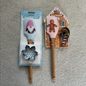 Holiday Spatula and Cookie Cutter Set - Blue and Brown